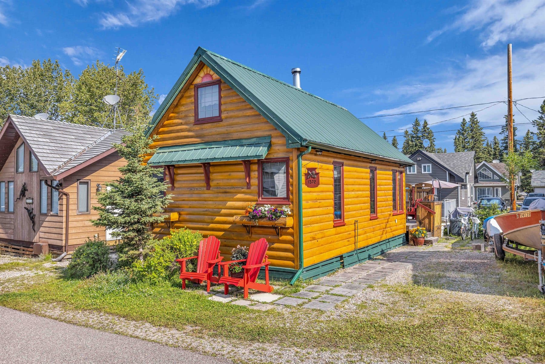 Calgary real estate photography example for Exterior Photos listing media